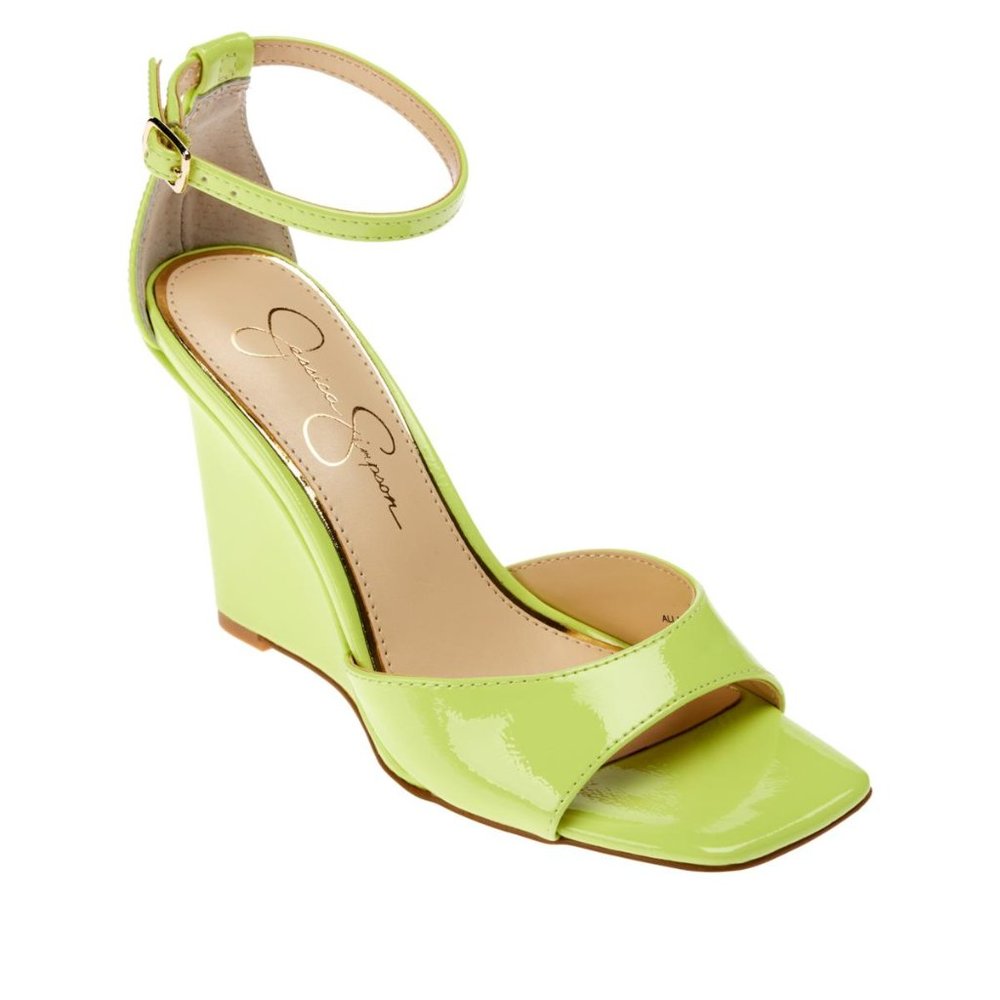 Jessica Simpson Women's Leehi Wedge Sandal